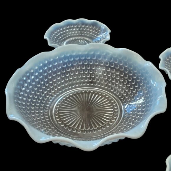 Vtg. Anchor Hocking Moonstone Opalescent Hobnail Bowl Dish Set - Picture 3 of 4